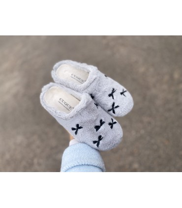 ZAPATILLA DE CASA INVIERNO . SMOOTH LAZO PERLA